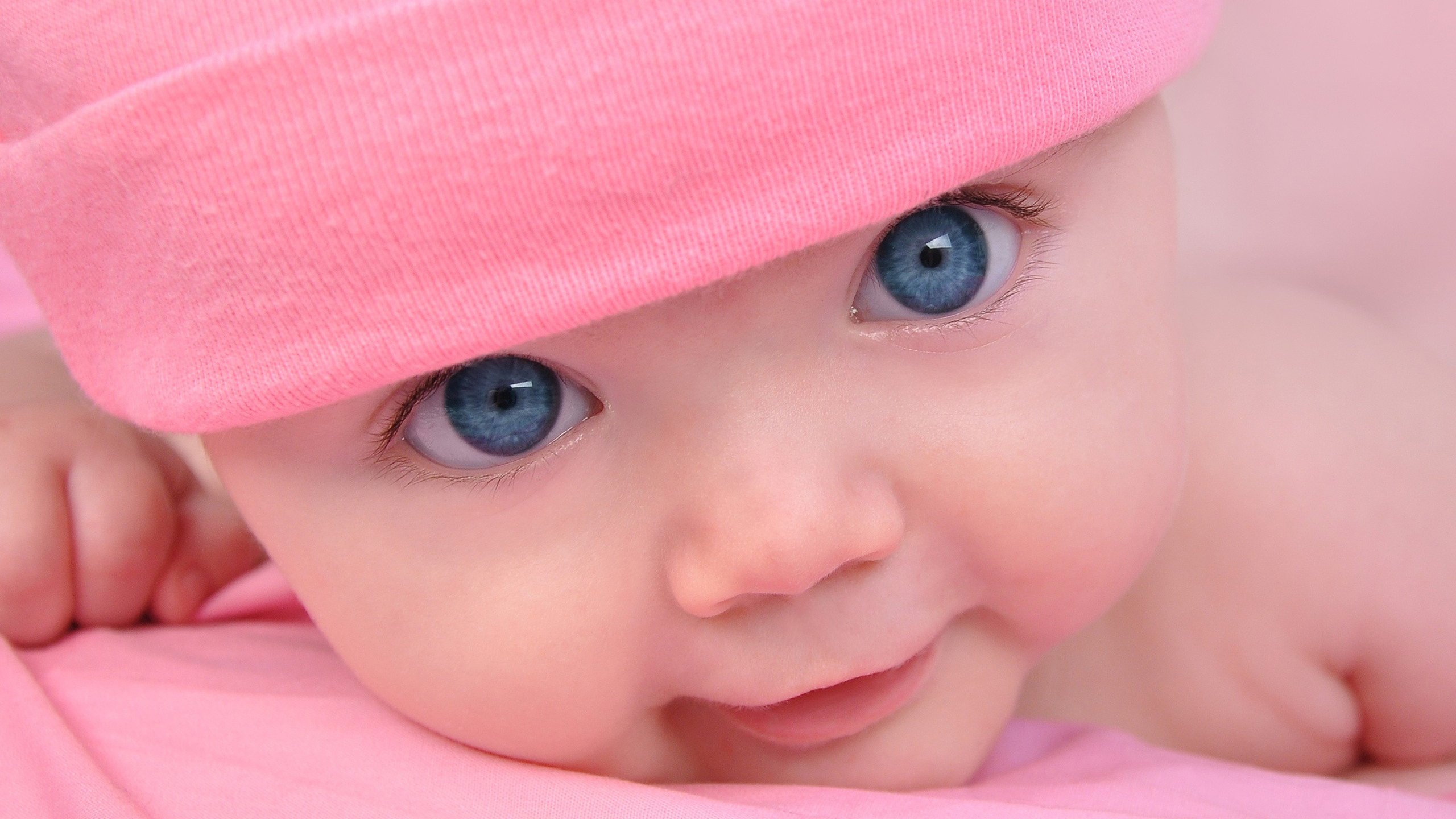 衡阳供卵代生捐卵女孩孕早期为宝宝的明亮眼镜而奋斗